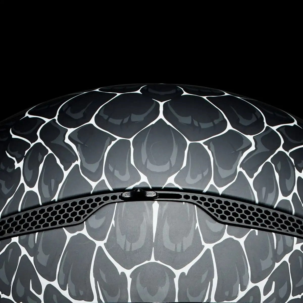 AT4.0 Jormungandr Carbon Road Helmet