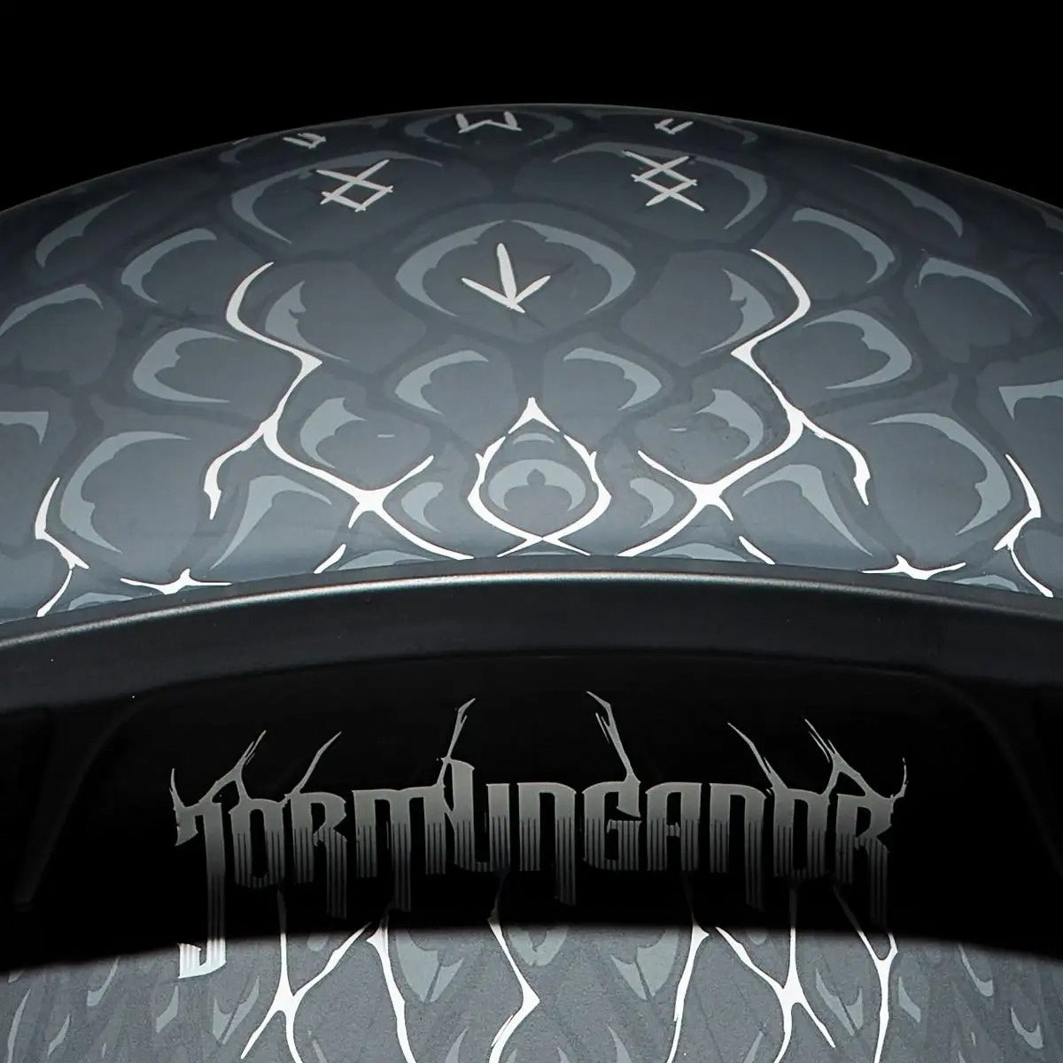 AT4.0 Jormungandr Carbon Road Helmet