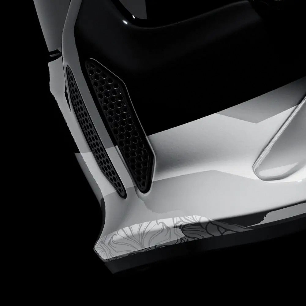 AT4.0 Track Cobra Carbon Racing Helmet